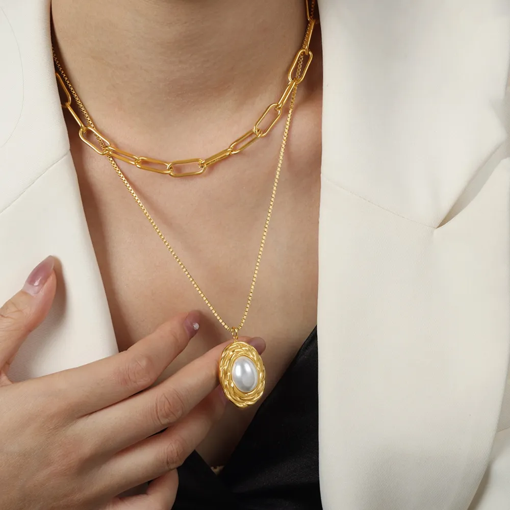 Inlaid Pearl Double-Layered Titanium Steel Necklace, image 3