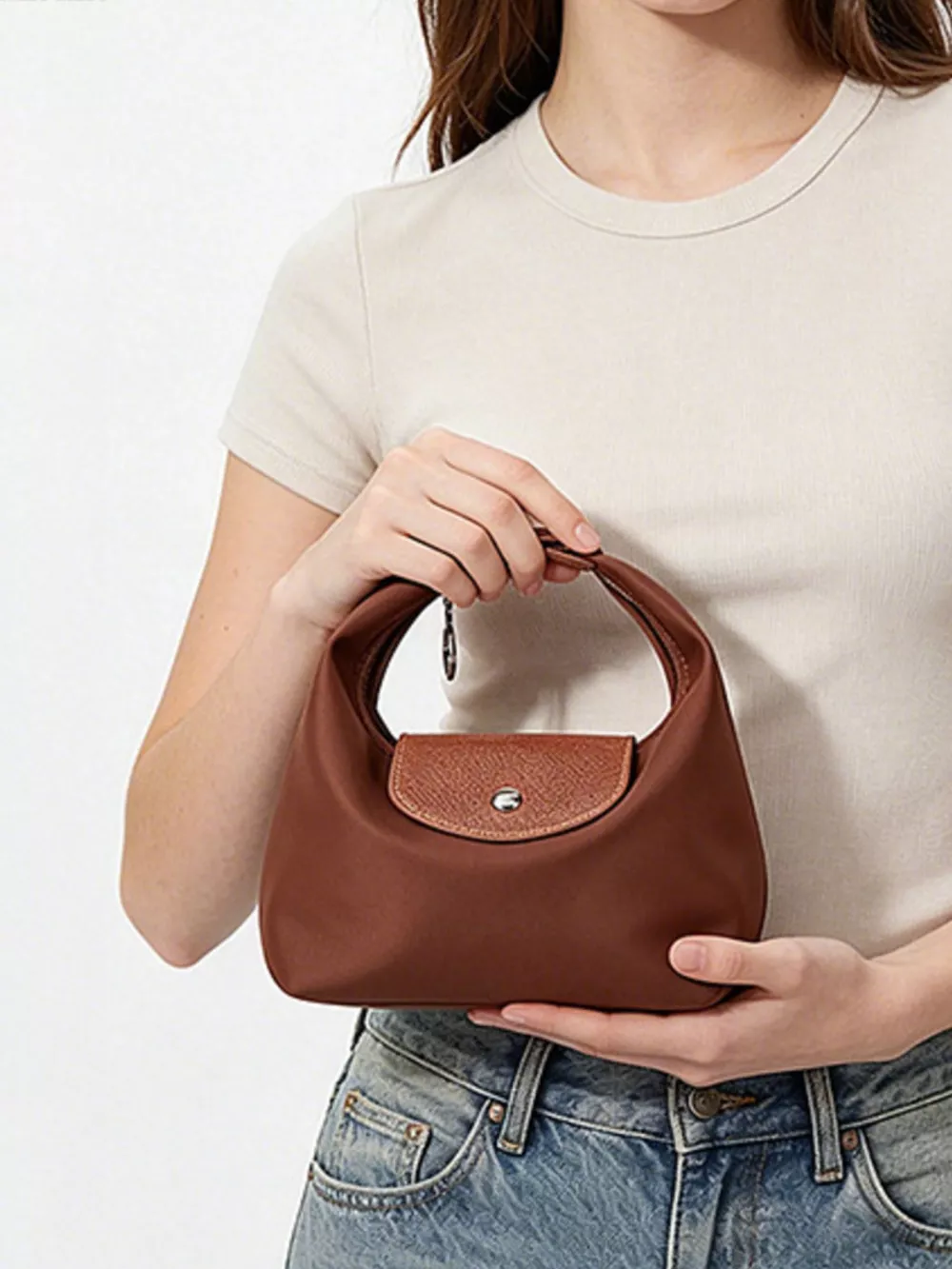 Minimalist Leather-Trimmed Shoulder Bag, image 3