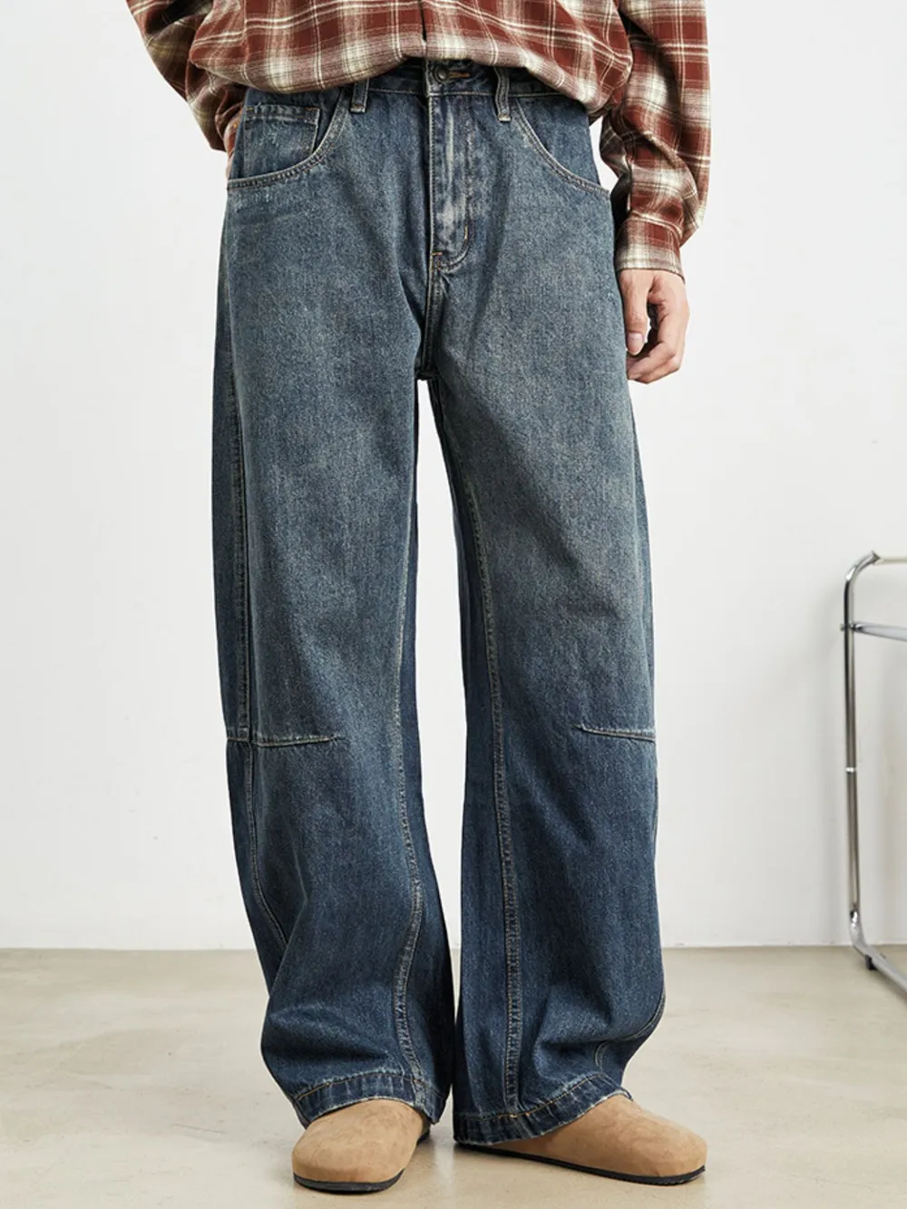 Men's Relaxed Fit Drawstring Wash Jeans, image 2