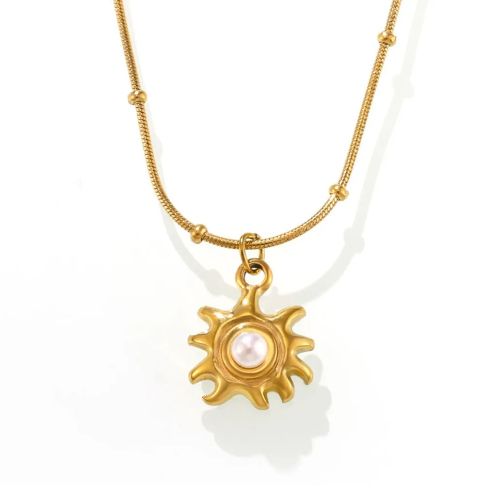 18K Gold-Plated Shell Pearl Necklace, image 5