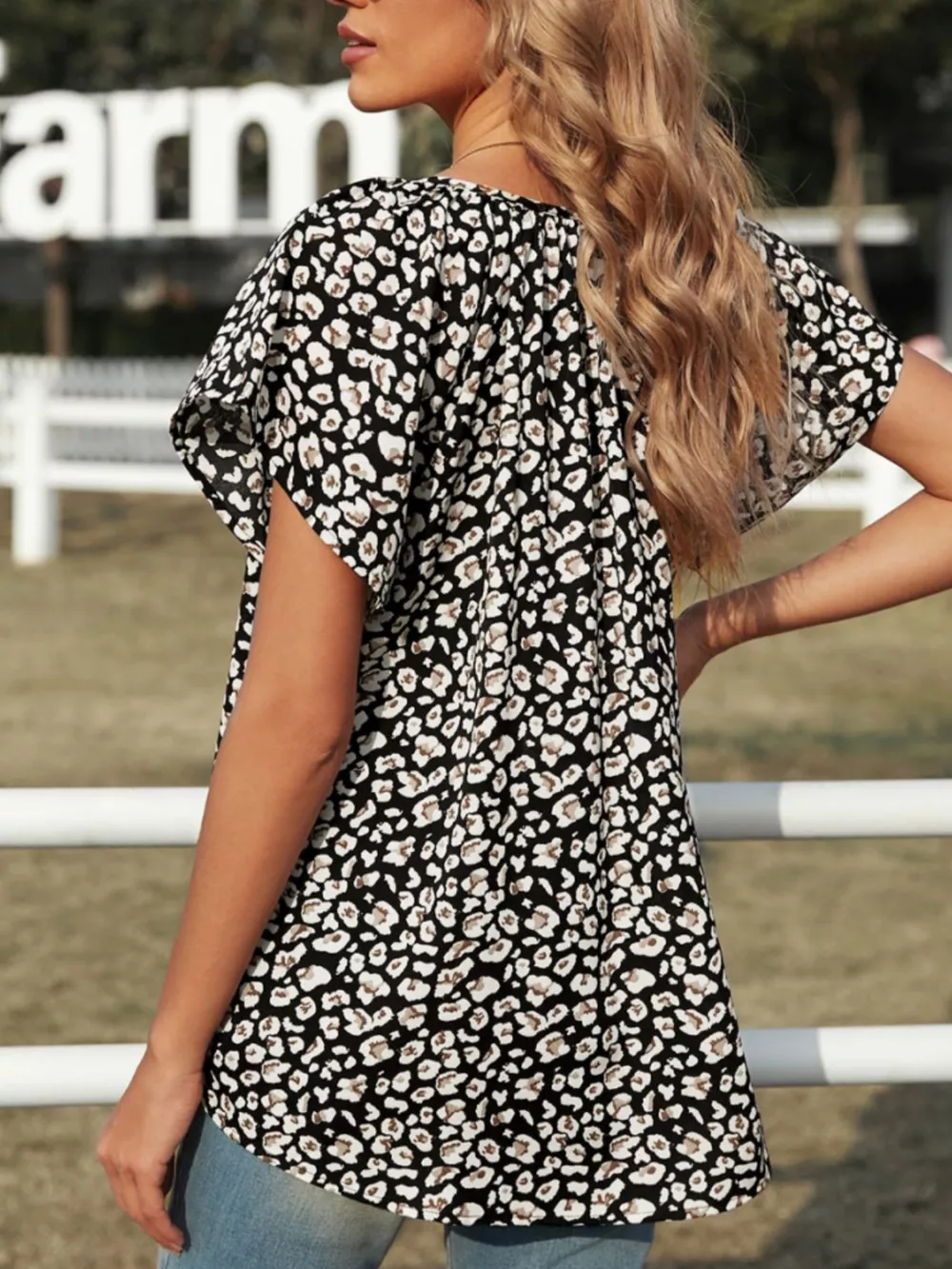 Multicolor V-neck Short Sleeve Leopard Blouse, image 2