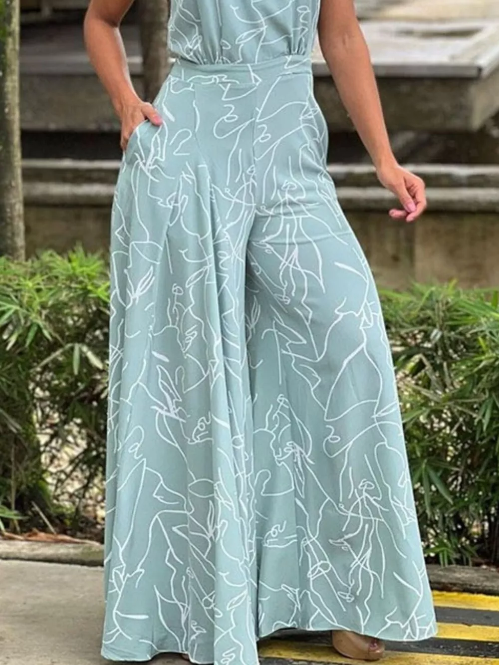 Halter Neck Abstract Print Wide Leg Jumpsuit, image 7