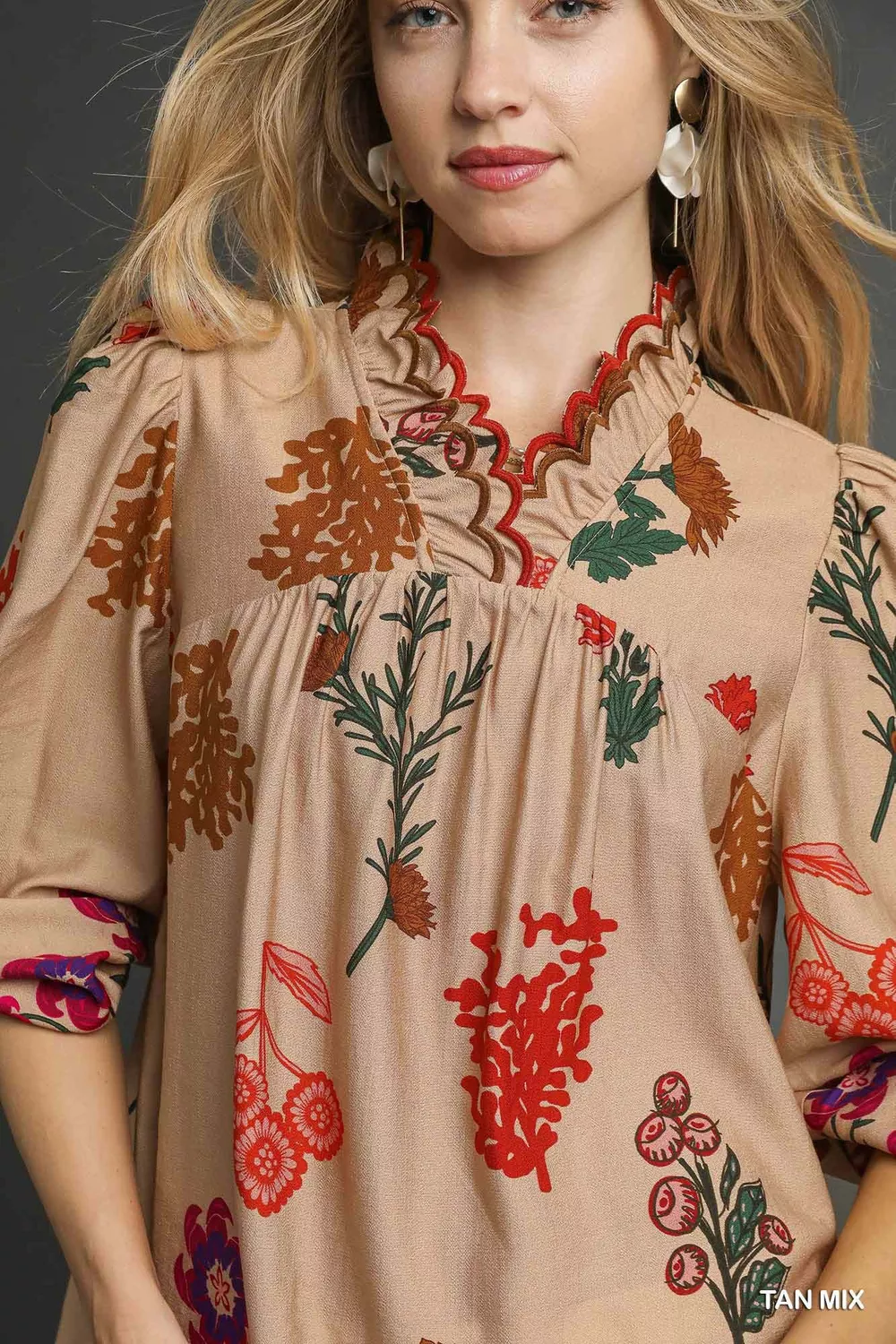 Flower Print Blouse with Scalloped Neckline, image 5