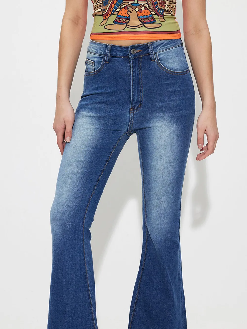 Mid-Rise Waist Bootcut Jeans, image 3