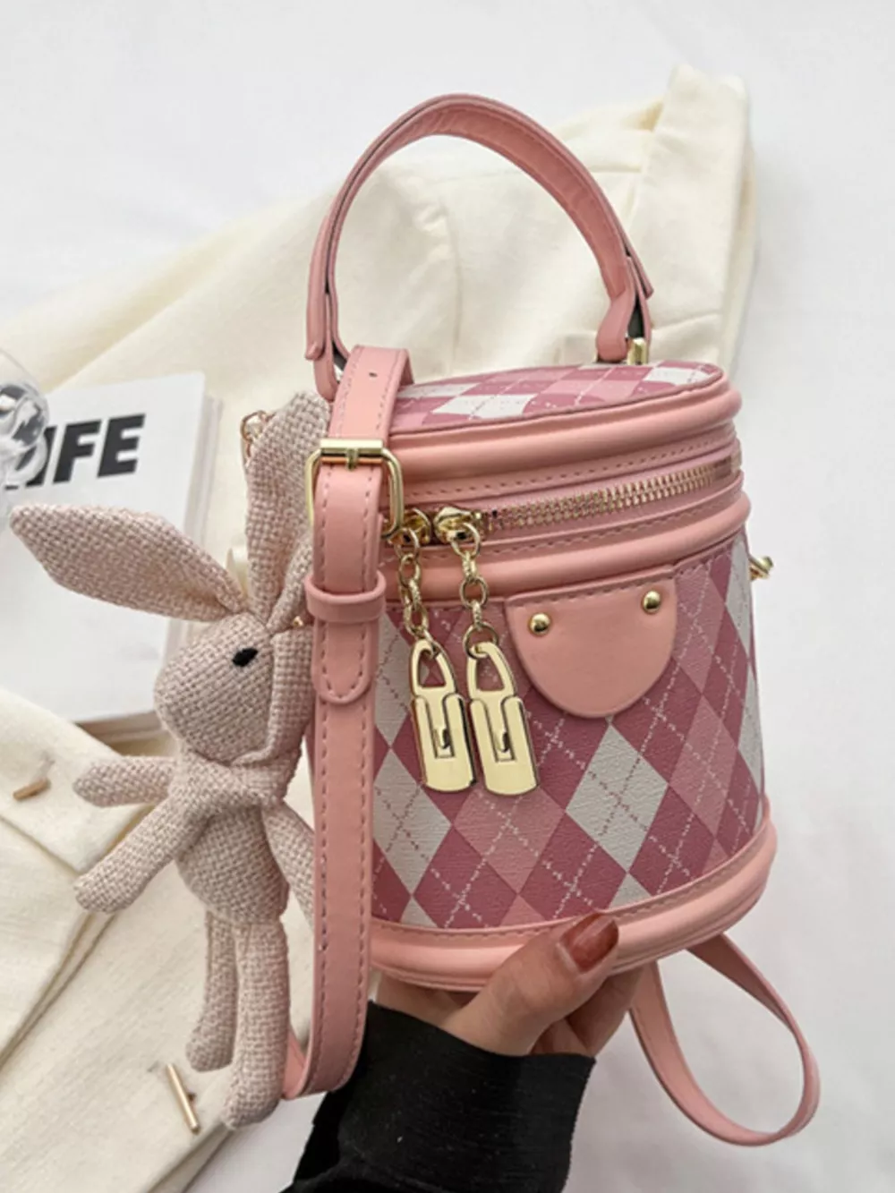 Plaid Bucket Crossbody Bag, image 6