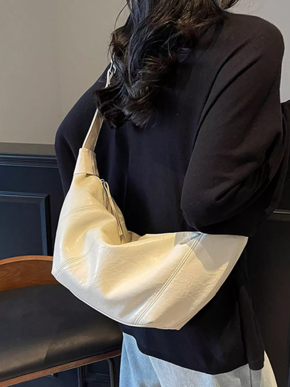 Casual Style Crescent Crossbody Bag