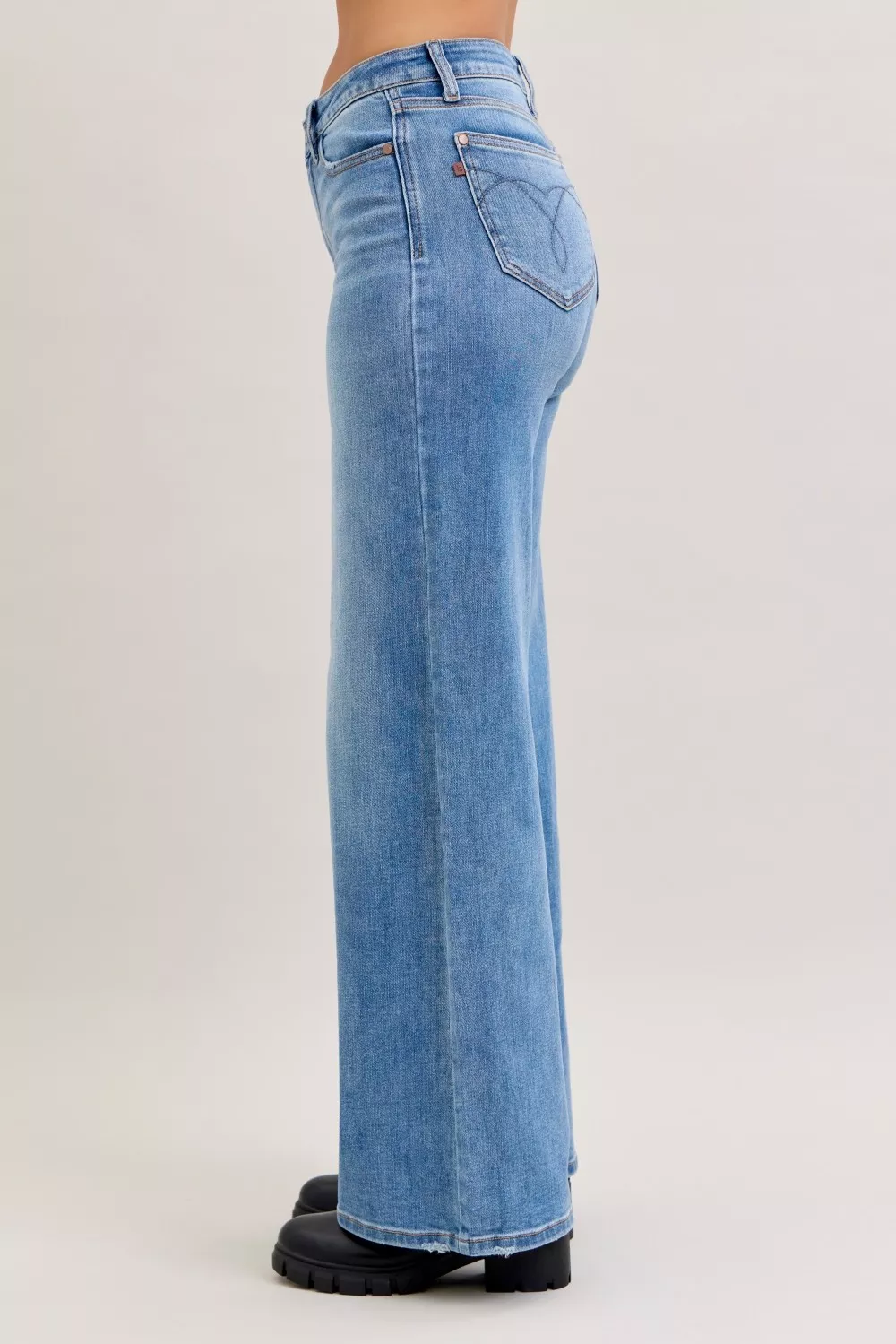 Mid Rise Retro Wide Leg Jeans, image 6