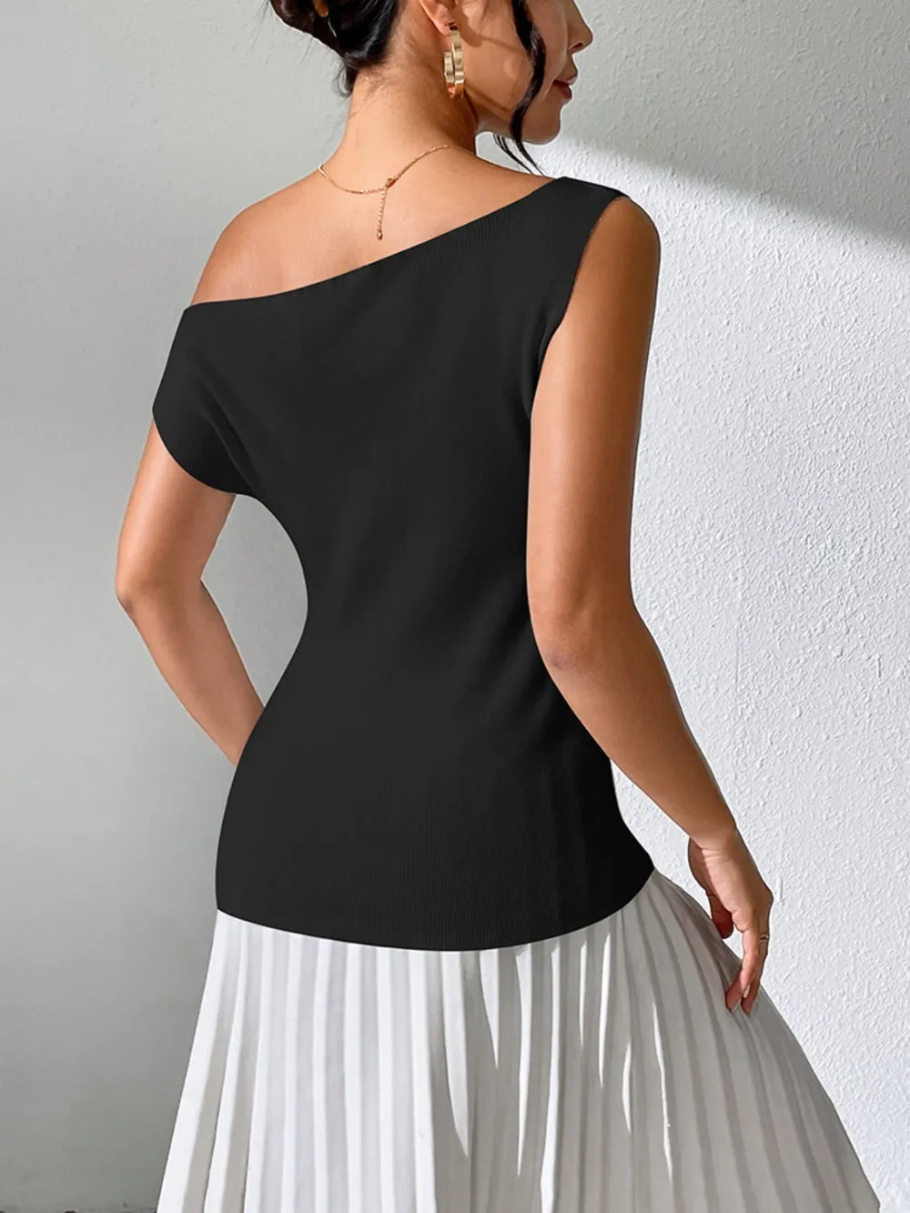 Single Shoulder Short Sleeve Knit Top, image 4