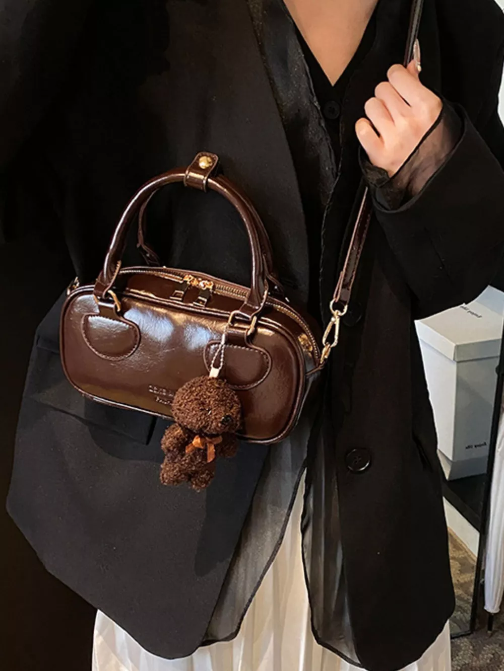 Vintage Style Crossbody Bag with Charm, image 3