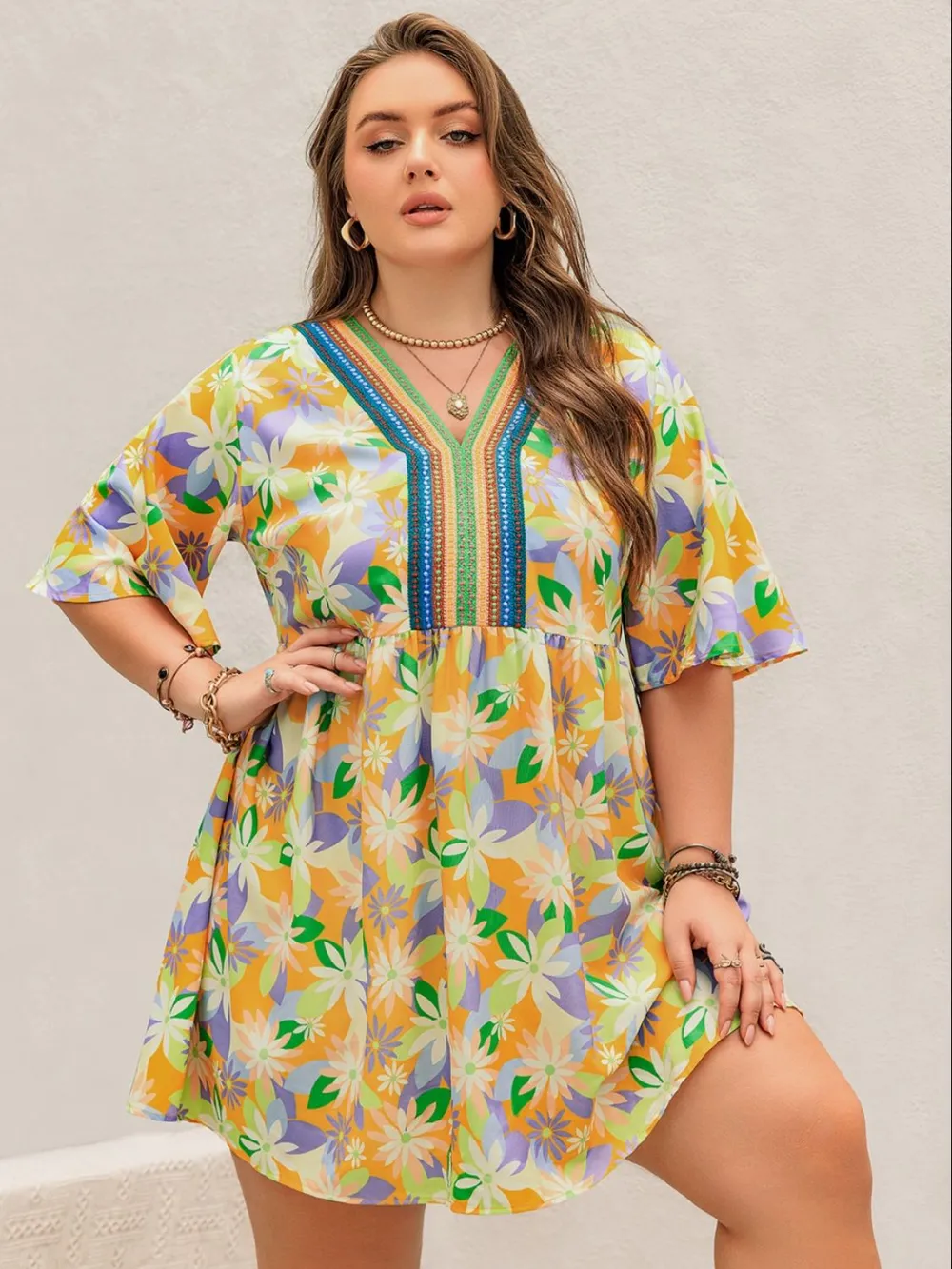 Plus Size Printed V-Neck Half Sleeve Mini Dress, image 3