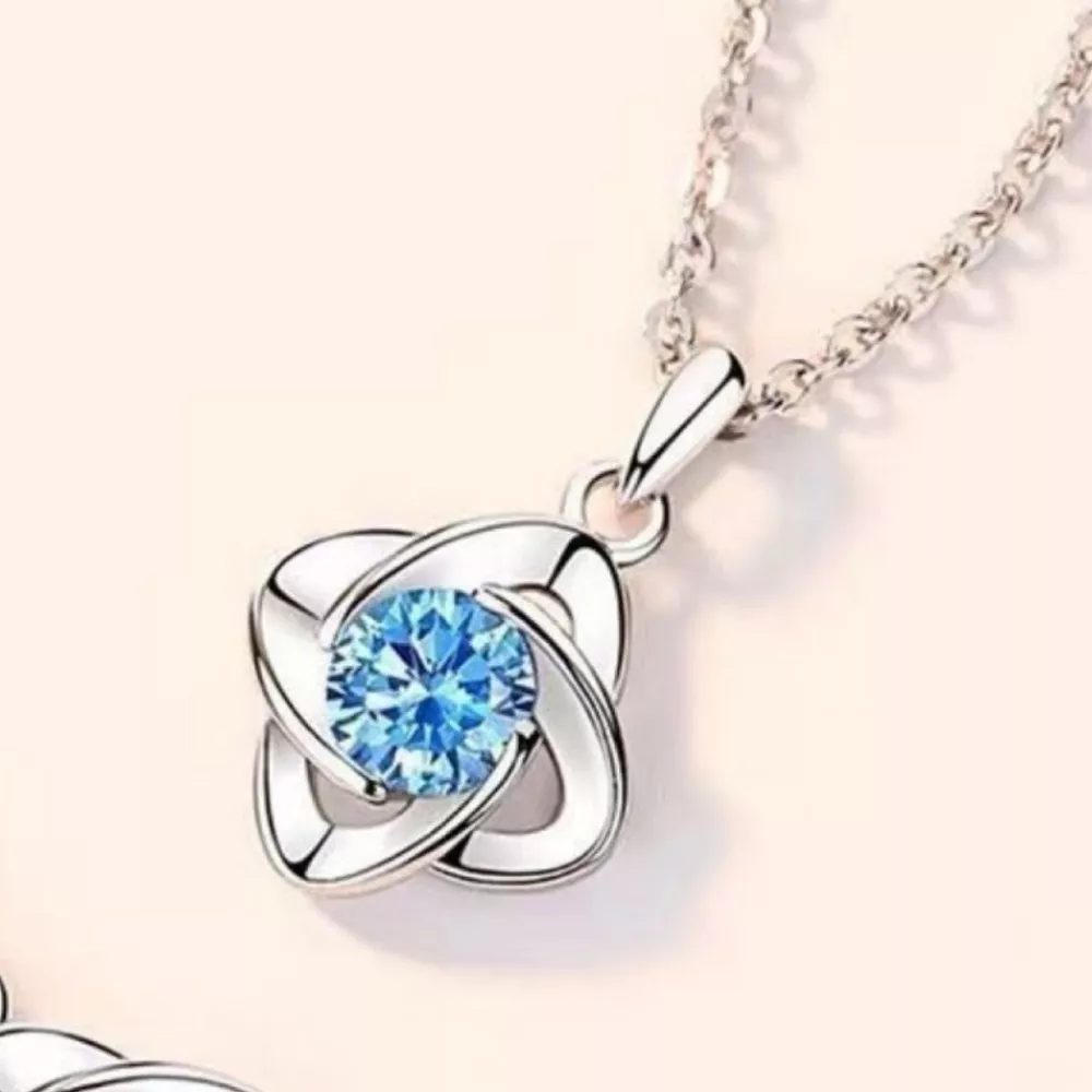 Four-Leaf Clover Pendant Necklace, image 3