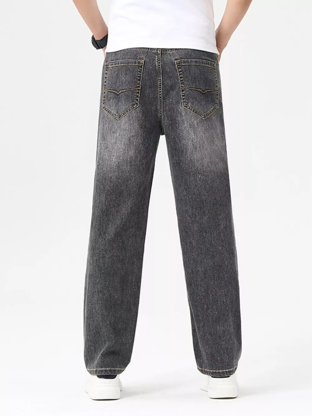 Men's Relaxed Fit Washed Jeans, image 8