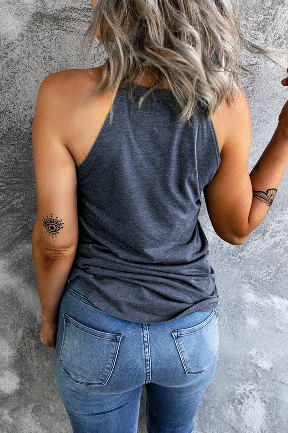Bow Graphic Round Neck Tank, image 3