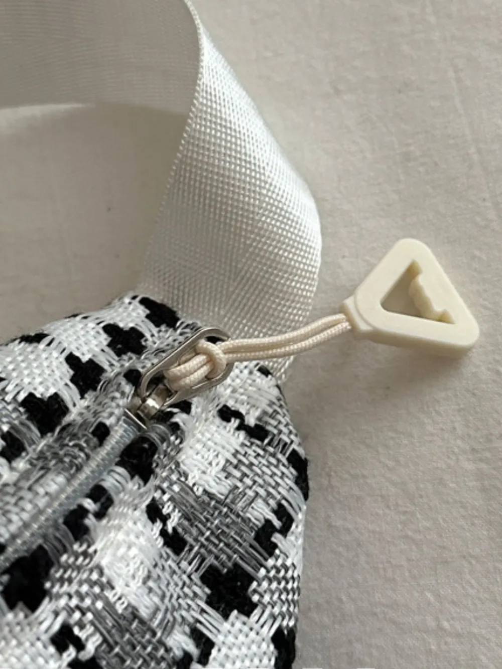 Plaid Wide Strap Crossbody Bag, image 2