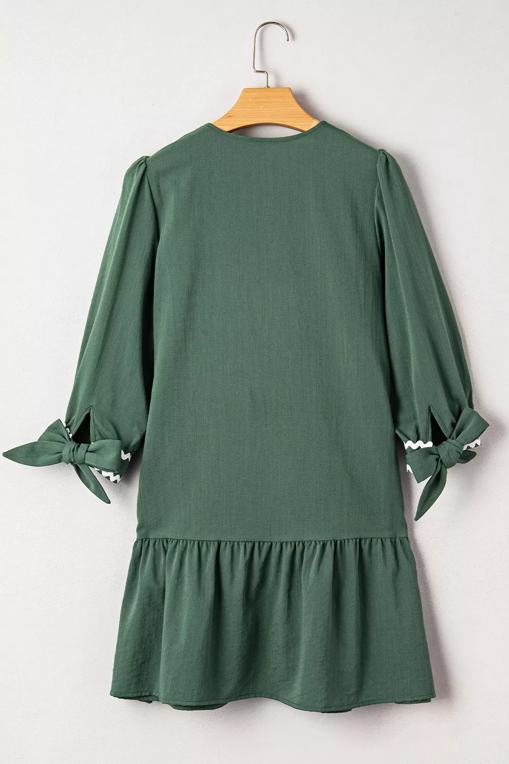 Contrast Ricrac Trim Button V Neck Knotted Bracelet Sleeve Shift Dress, image 5