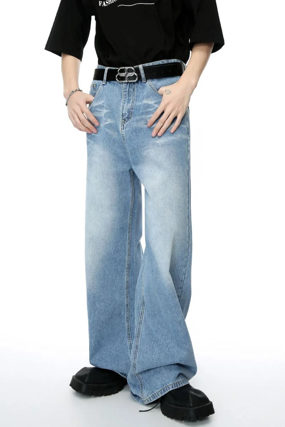 Mid Rise Wide Leg Men's Jeans with Pockets, image 2