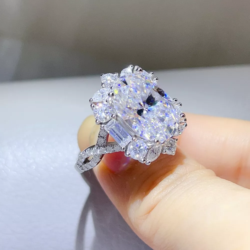 8 Carat 925 Sterling Silver Moissanite Ring, image 4