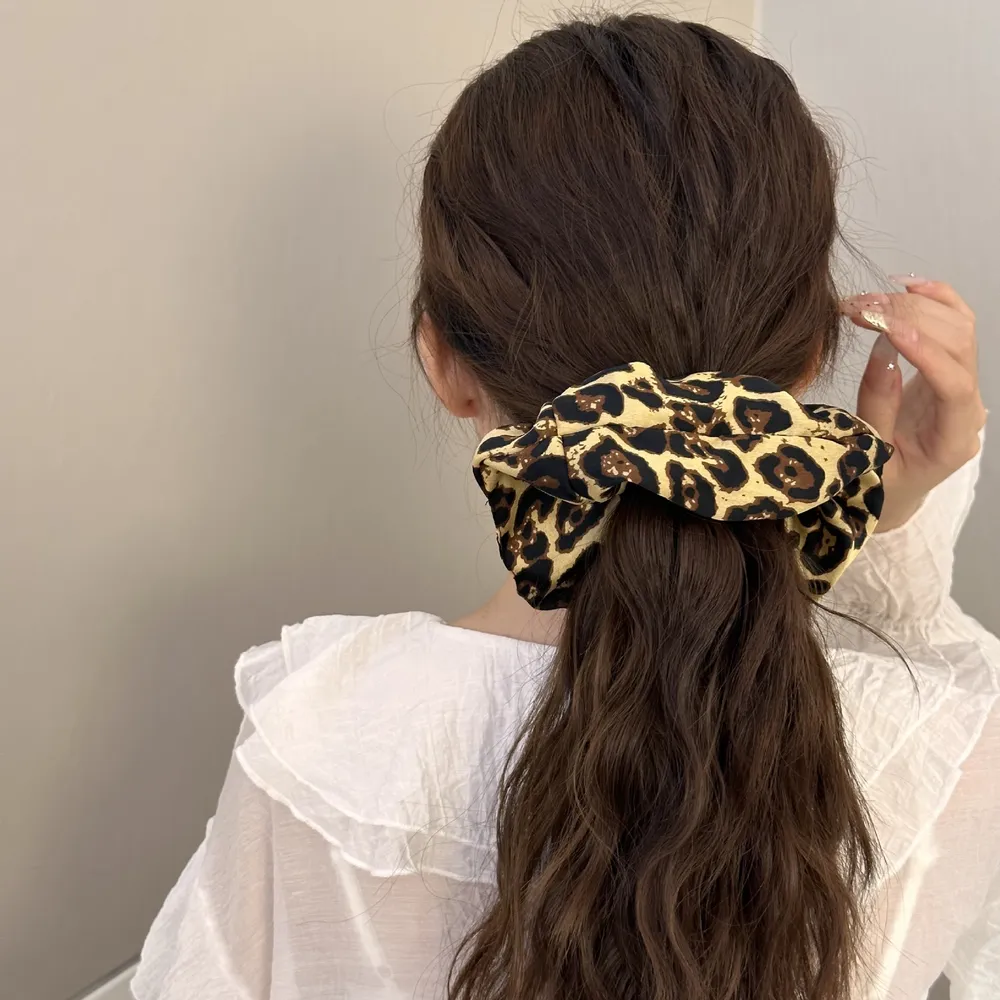 Leopard Elastic Hair Scrunchy, image 5