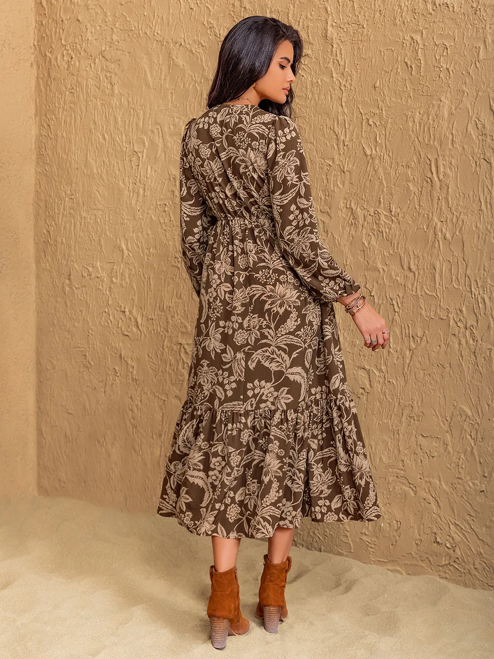 Ruched Printed V-Neck Long Sleeve Midi Dress, image 4