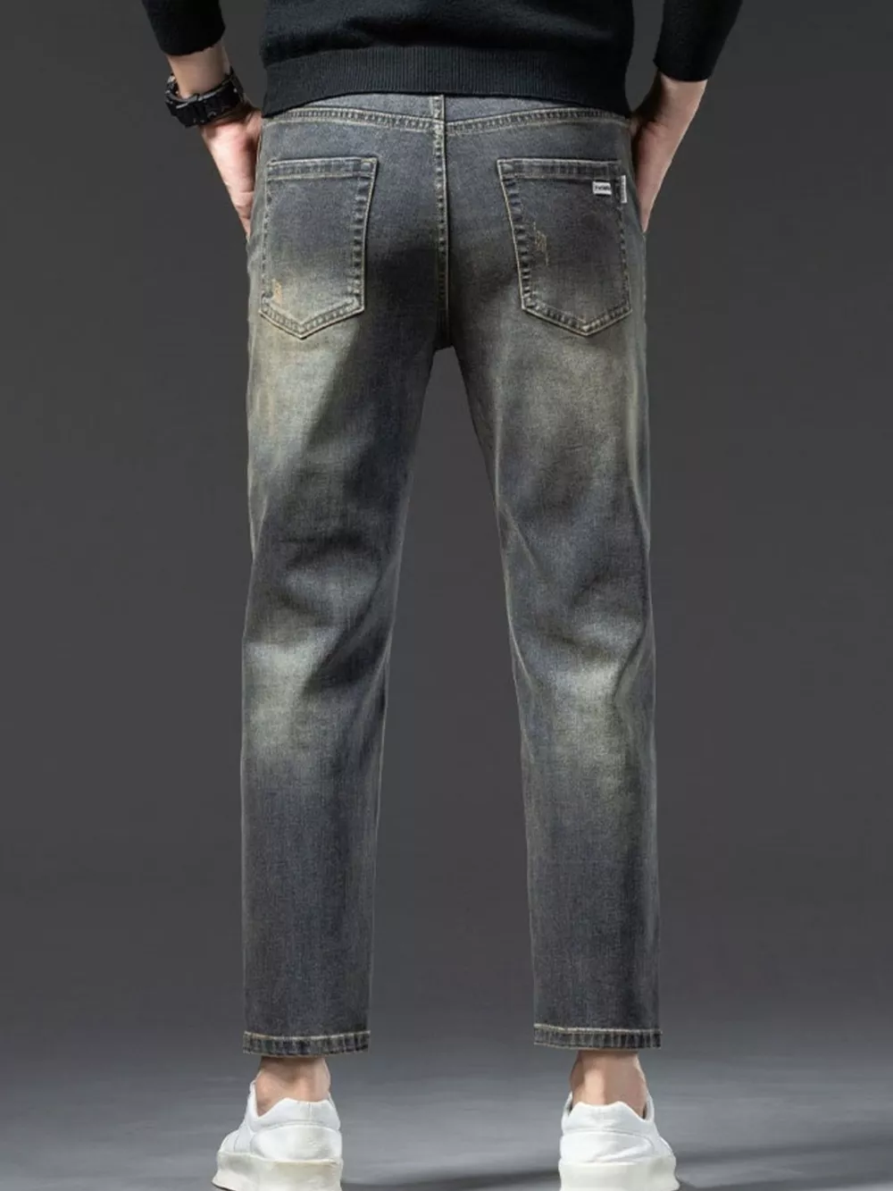 Men's Straight Leg Vintage Wash Jeans, image 4