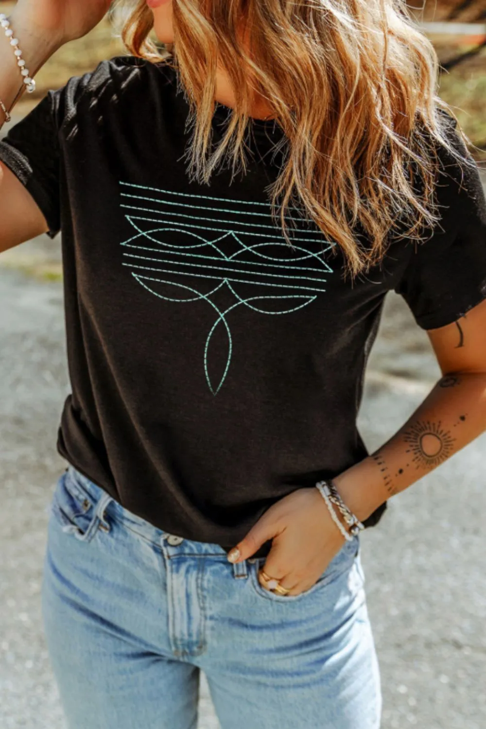 Embroidered Round Neck Short Sleeve T-Shirt, image 5