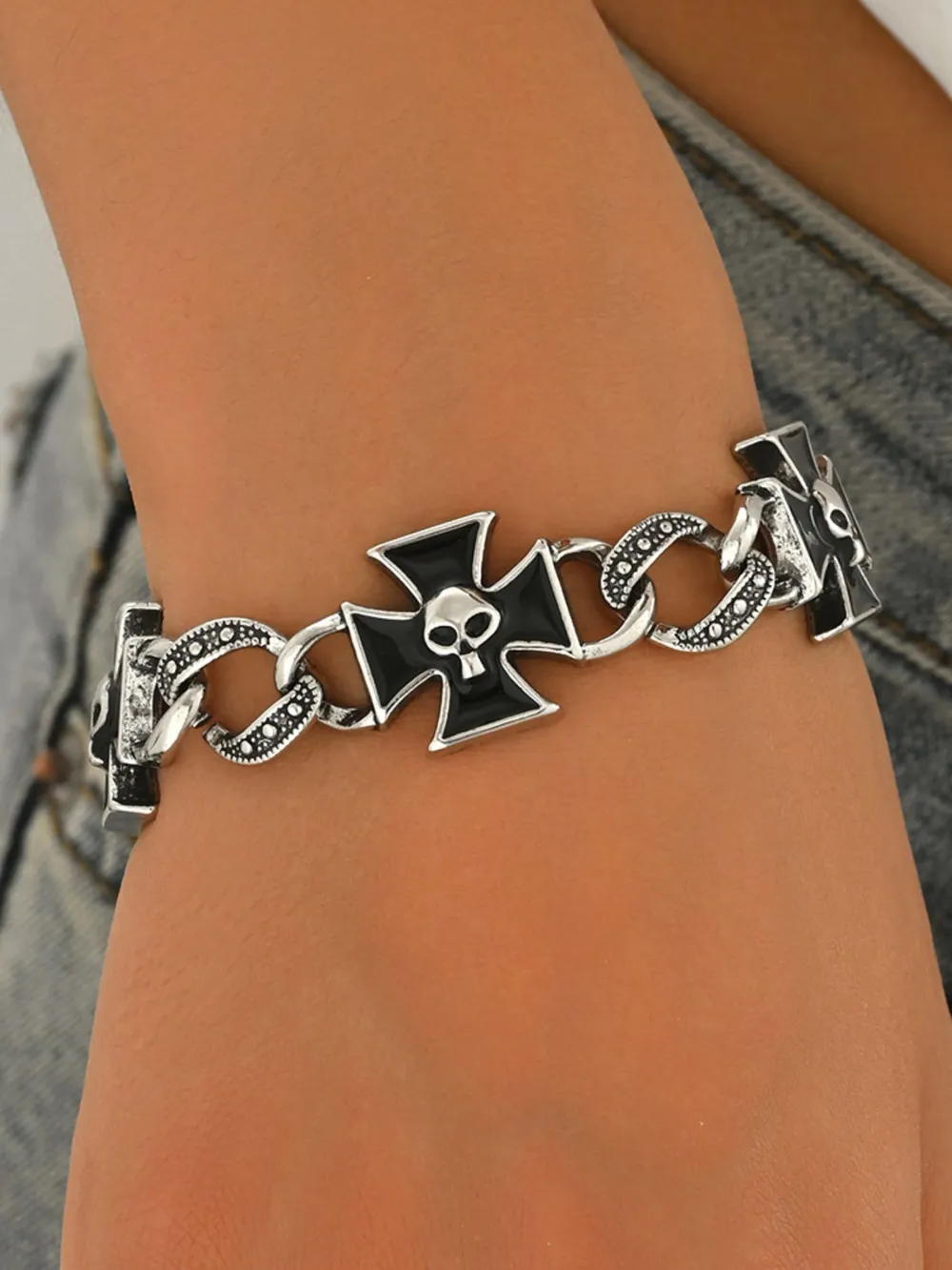 Gothic Skull Cross Chain Bracelet, image 2