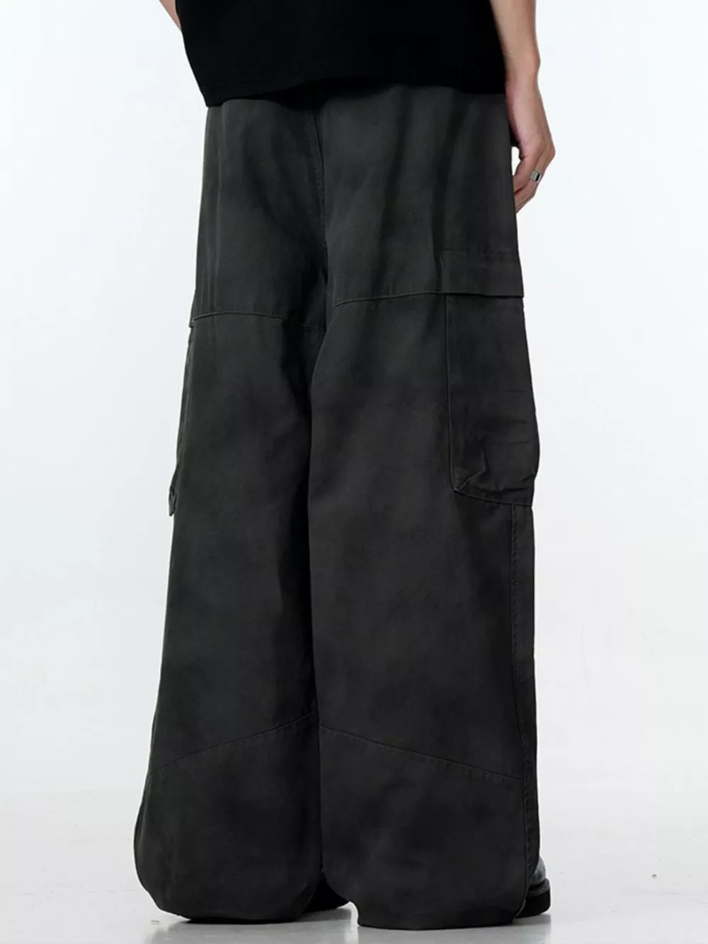 Men's Loose Fit Cargo Pants, image 3