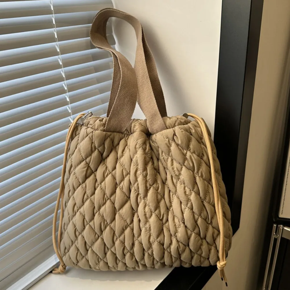 Drawstring Bubble Texture Tote Bag, image 3