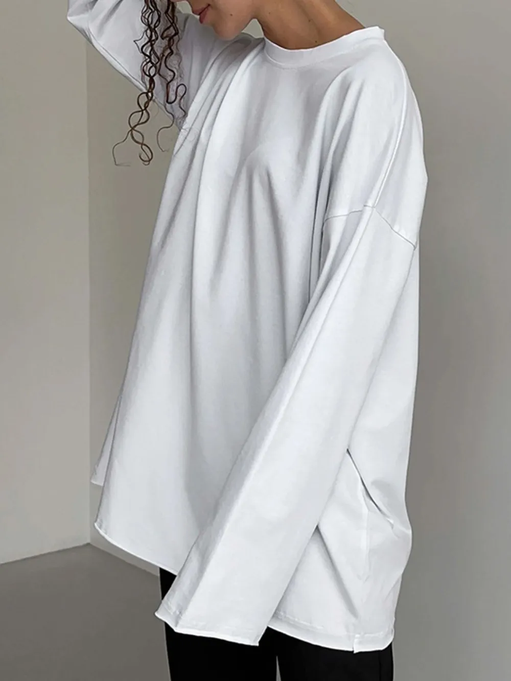 Round Neck Long Sleeve Oversized T-Shirt, image 4