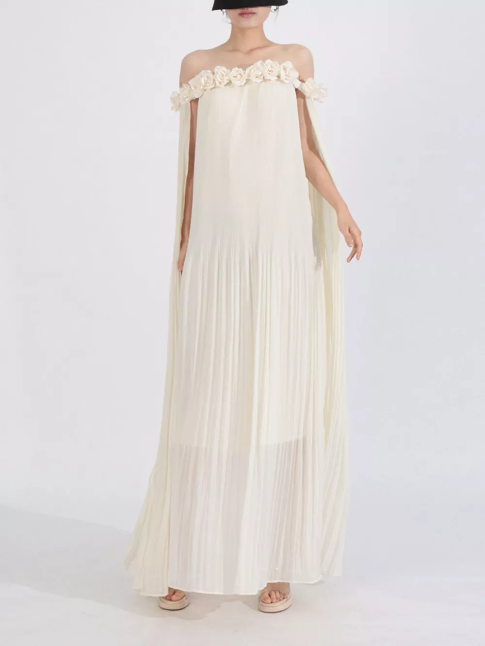 Off-Shoulder Floral Pleated Maxi Dress, image 4