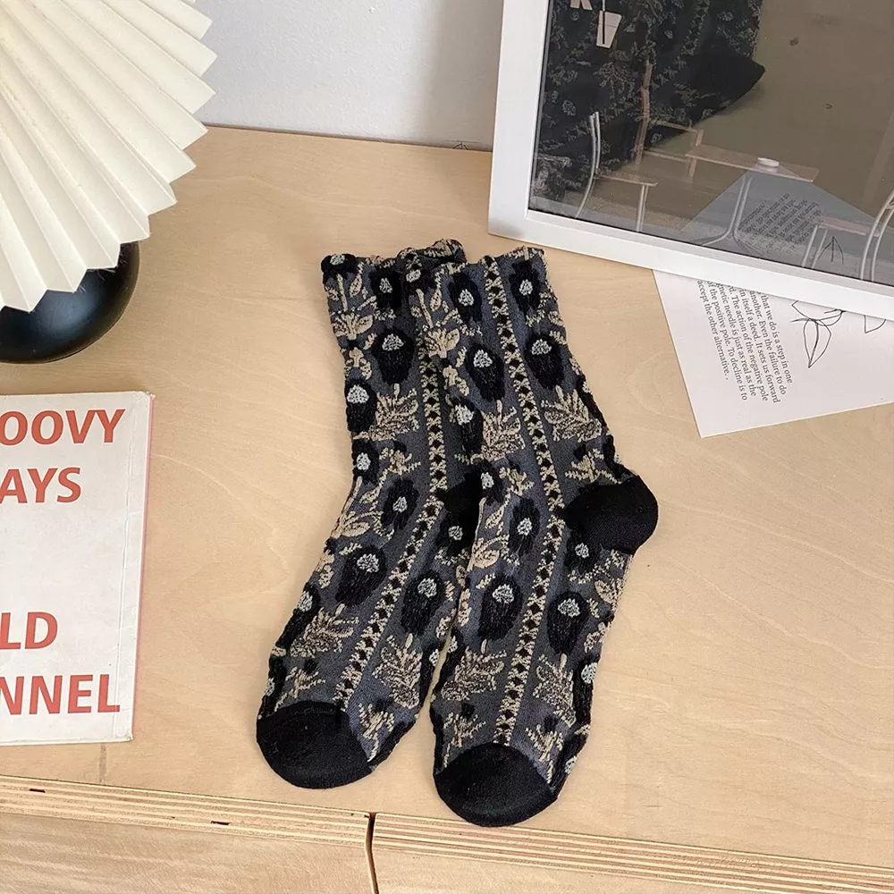 Vintage Jacquard Crew Socks