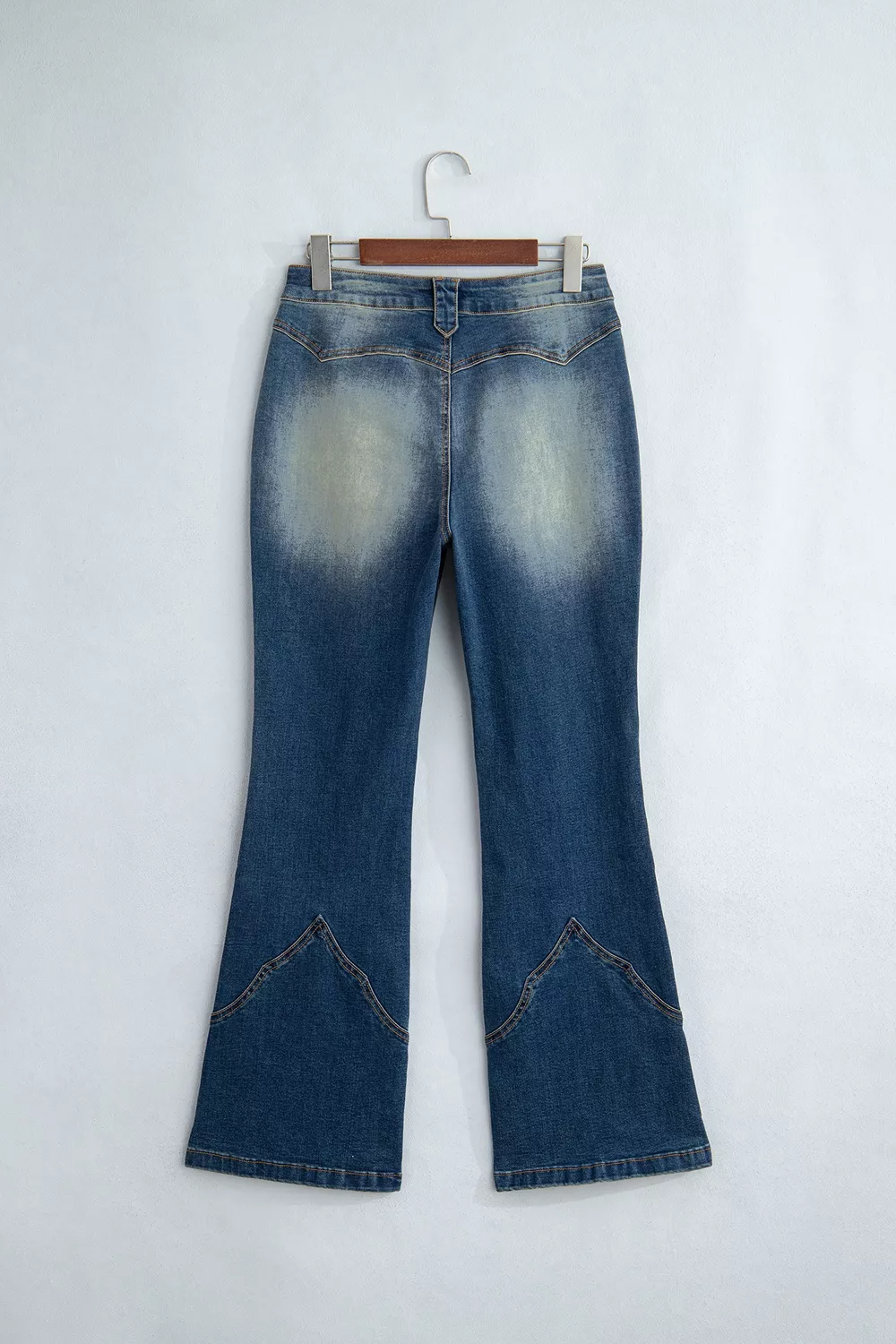 Pocket Detail Flare Leg Jeans, image 7