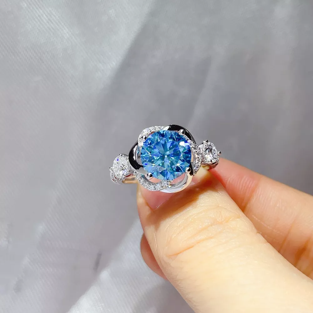 3 Carat 925 Sterling Silver Moissanite Ring, image 2