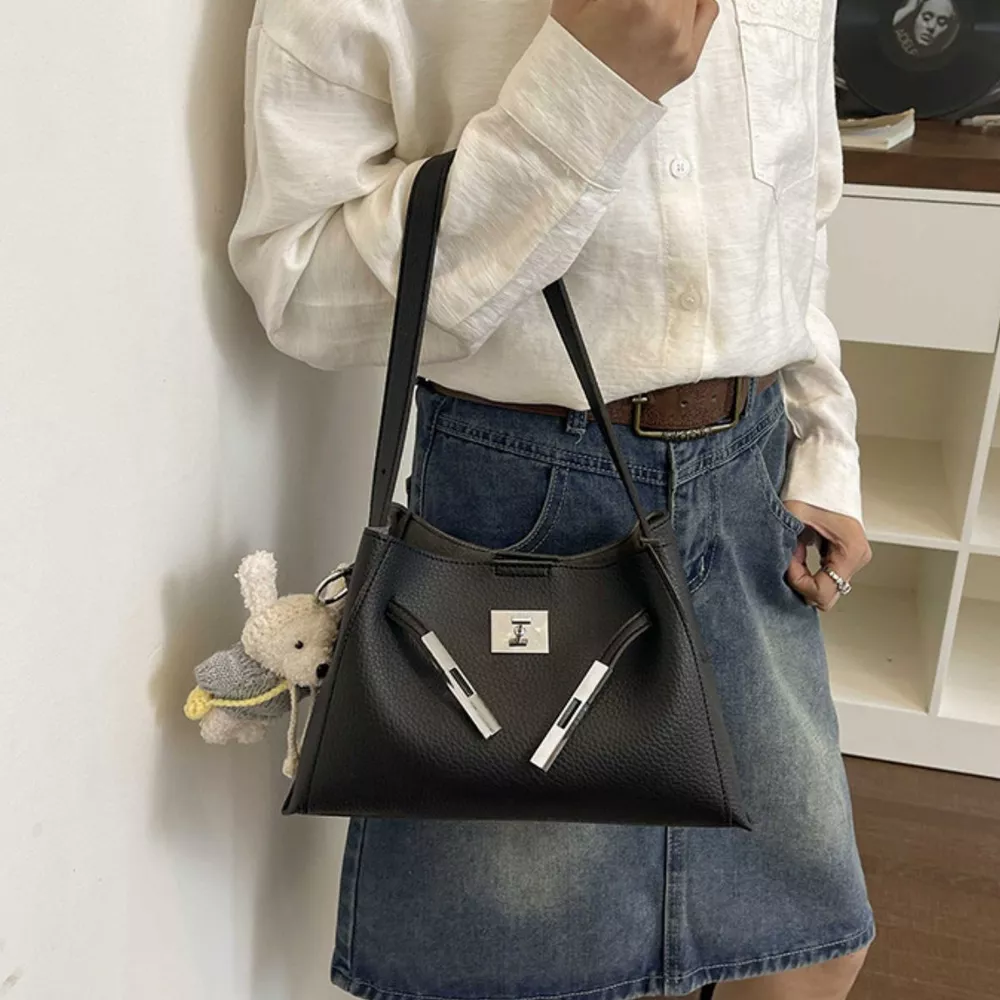Lock Detail Crossbody Bag, image 6