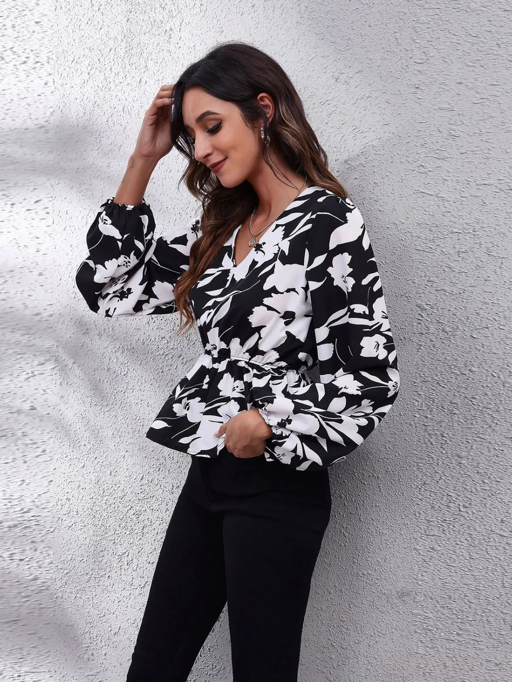 Printed V-Neck Long Sleeve Blouse, image 6