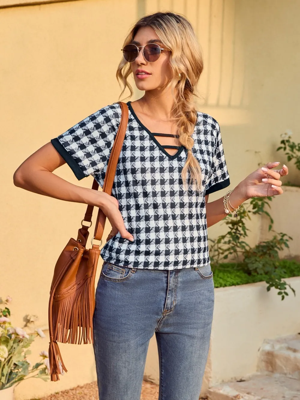 Houndstooth V-Neck Short Sleeve T-Shirt, image 6