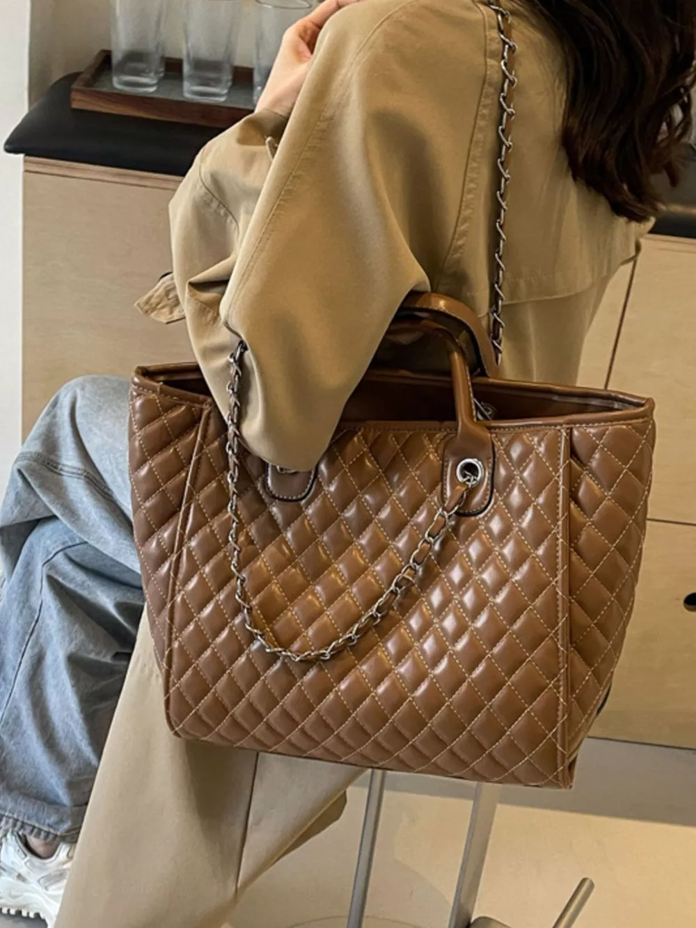 Quilted Chain Shoulder Bag, image 2