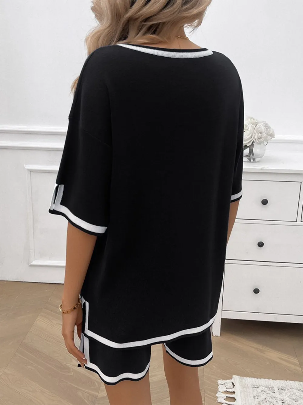 Contrast Trim V-Neck Top and Shorts Set, image 15