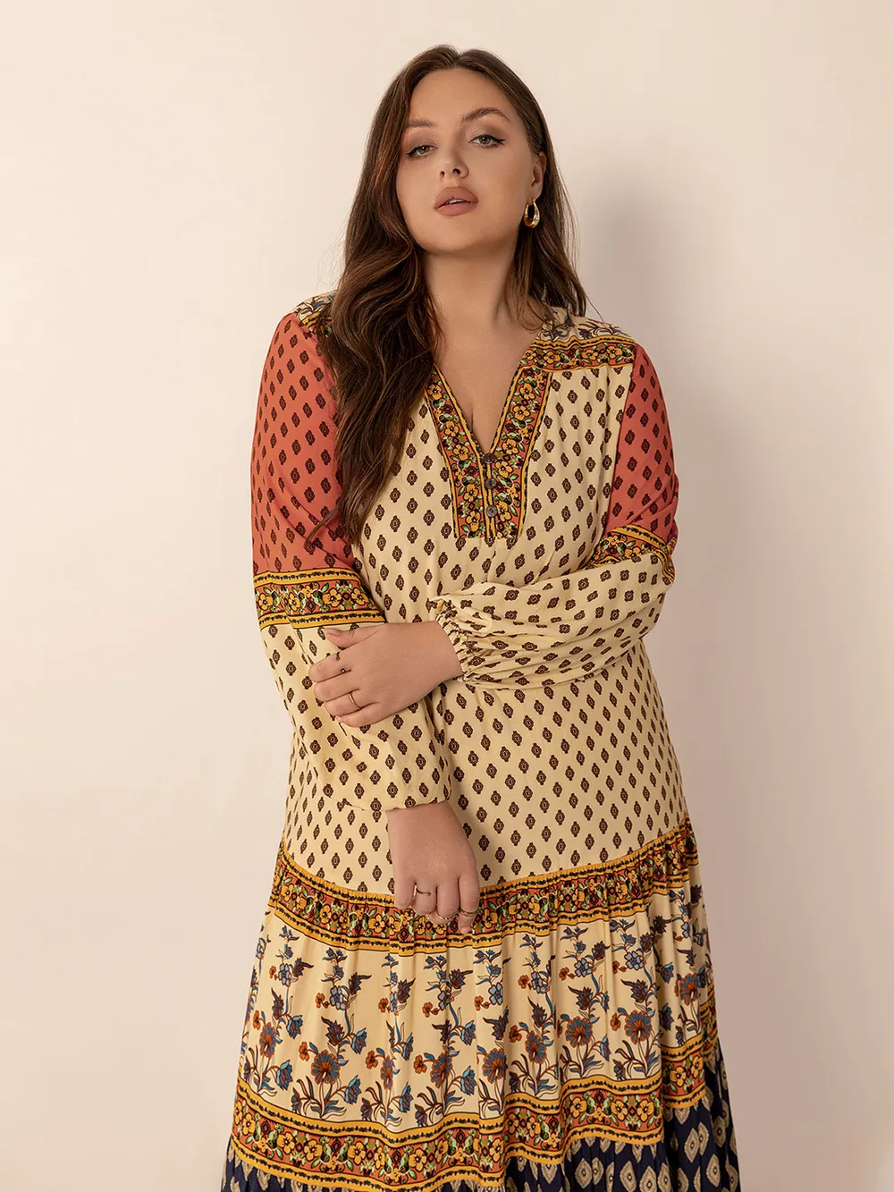 Plus Size Printed V-Neck Long Sleeve Maxi Dress, image 3