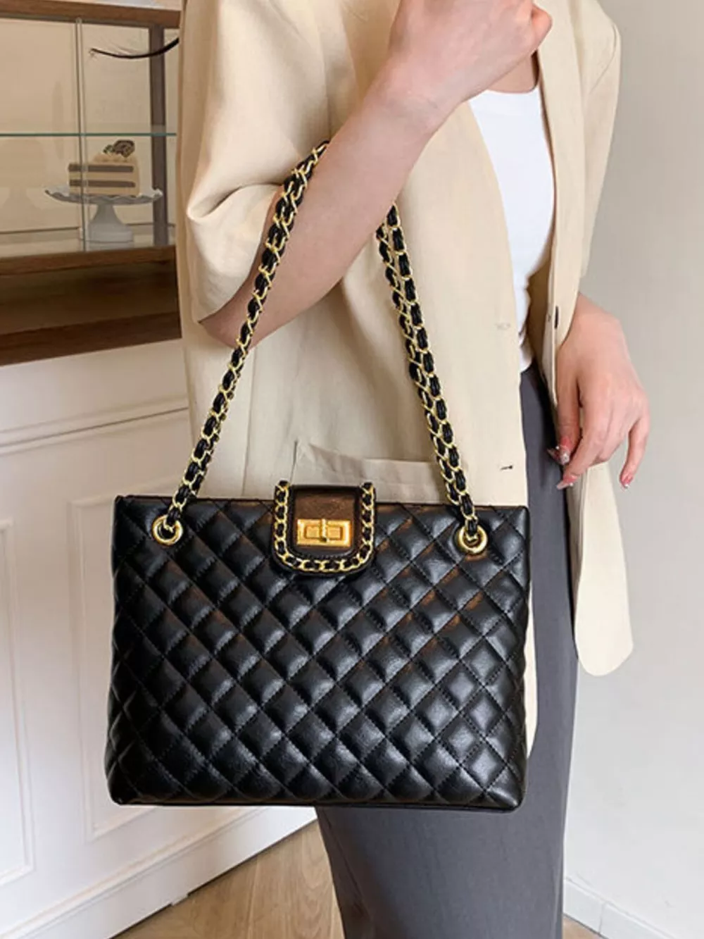 Quilted Chain Strap Shoulder Bag, image 4