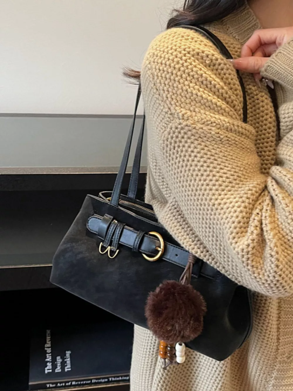 Buckle Decor Shoulder Bag, image 4