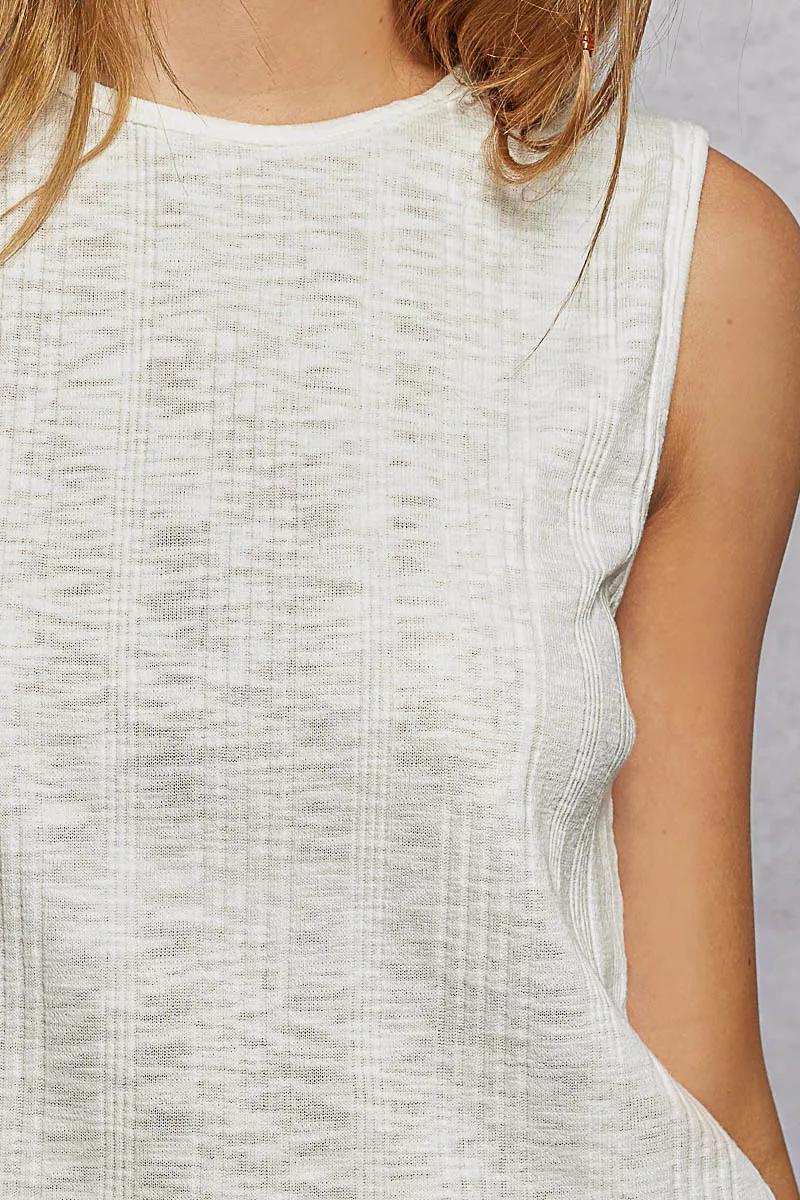Textured Round Neck Cropped Tank, image 4
