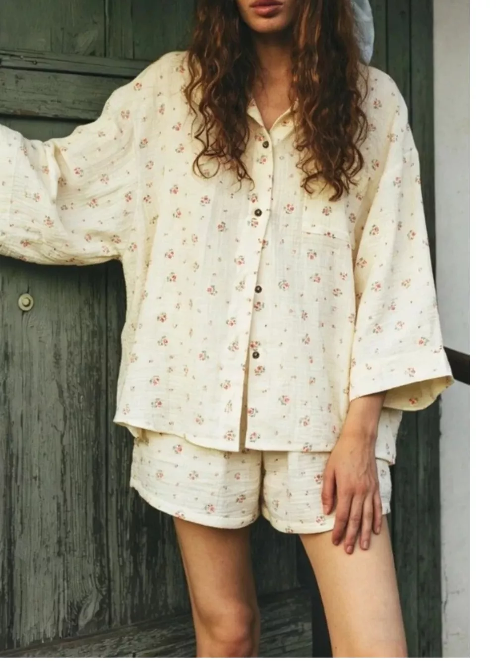 Floral Print Button Up Top and Shorts Set, image 3