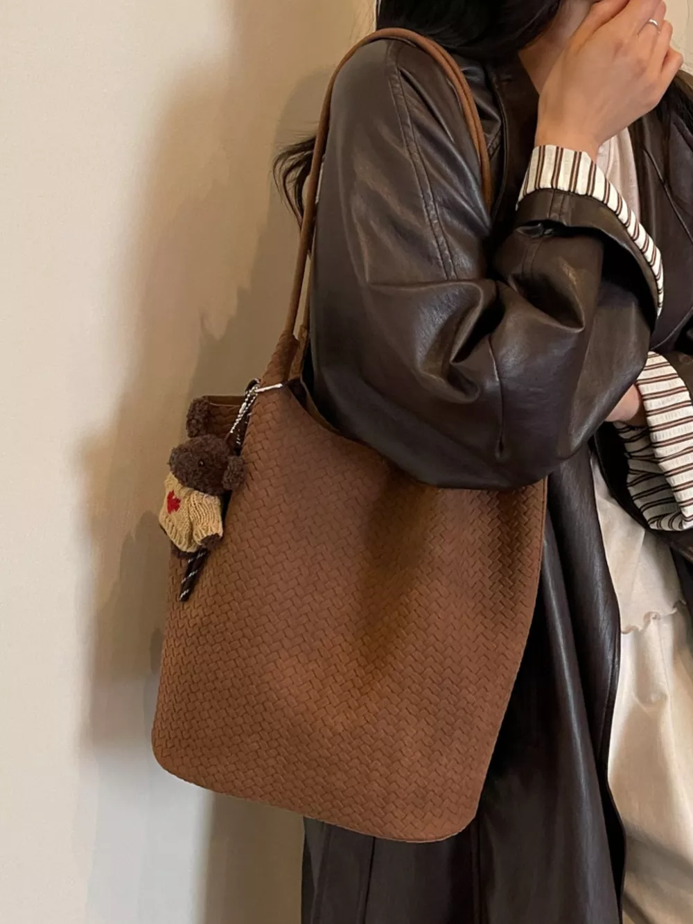 Vintage Woven Texture Shoulder Bag, image 5