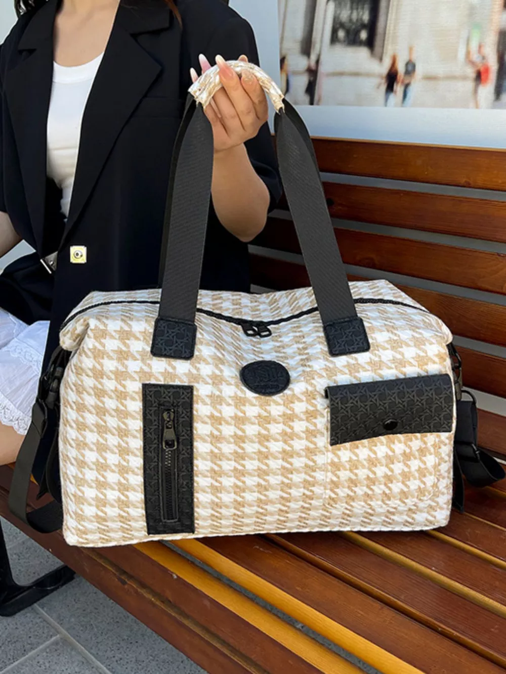 Houndstooth Patterned Travel Duffle Bag, image 3