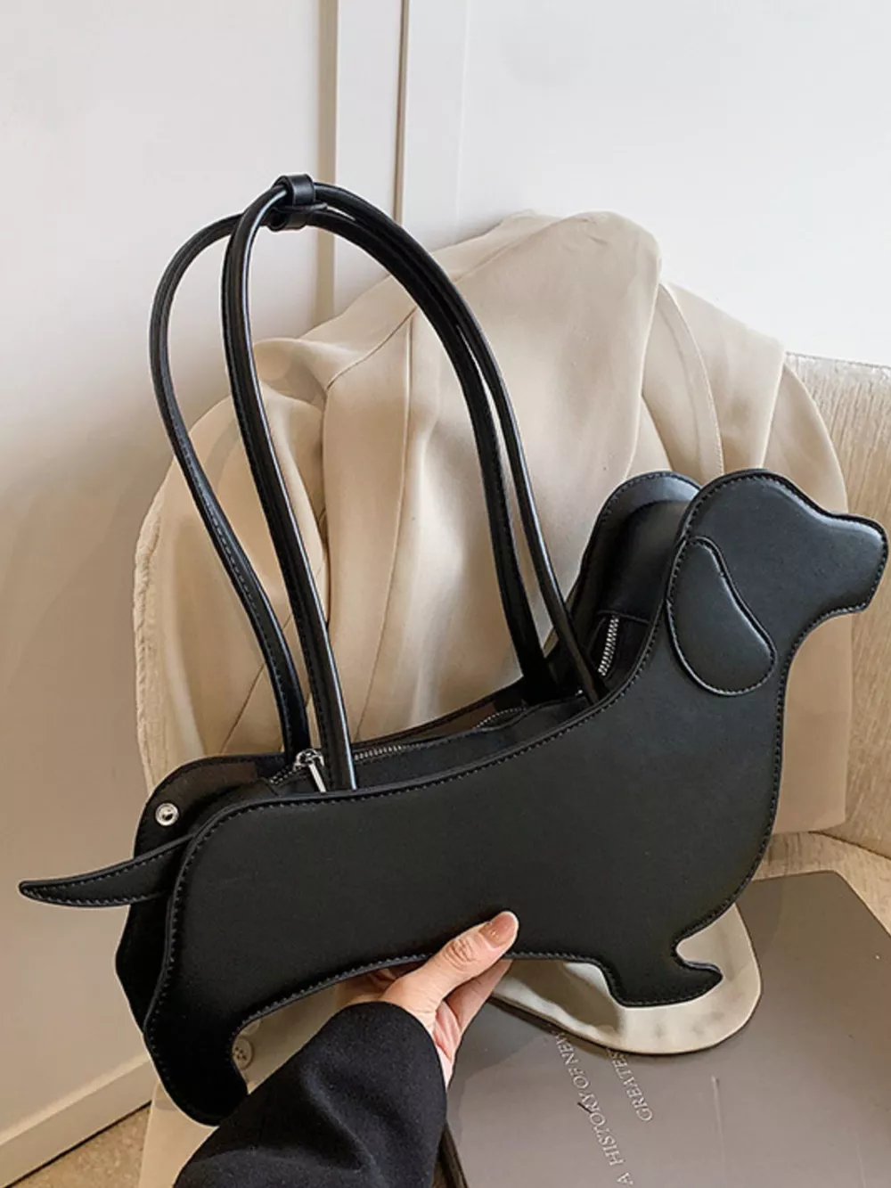 Dachshund Shaped Shoulder Bag, image 3