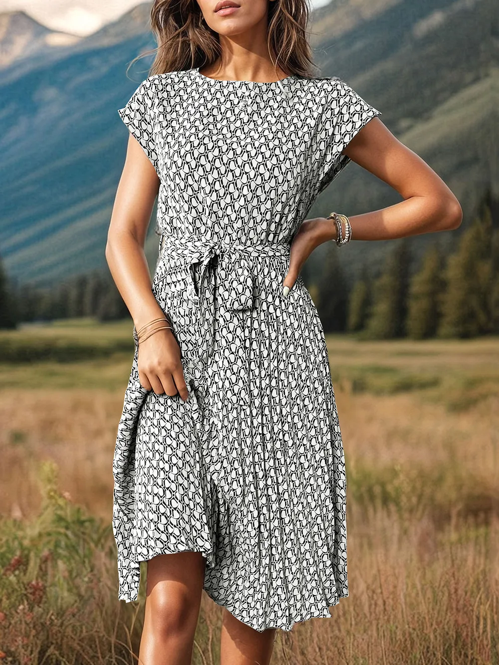 Printed Cap Sleeve Tie Waist Dress, image 4