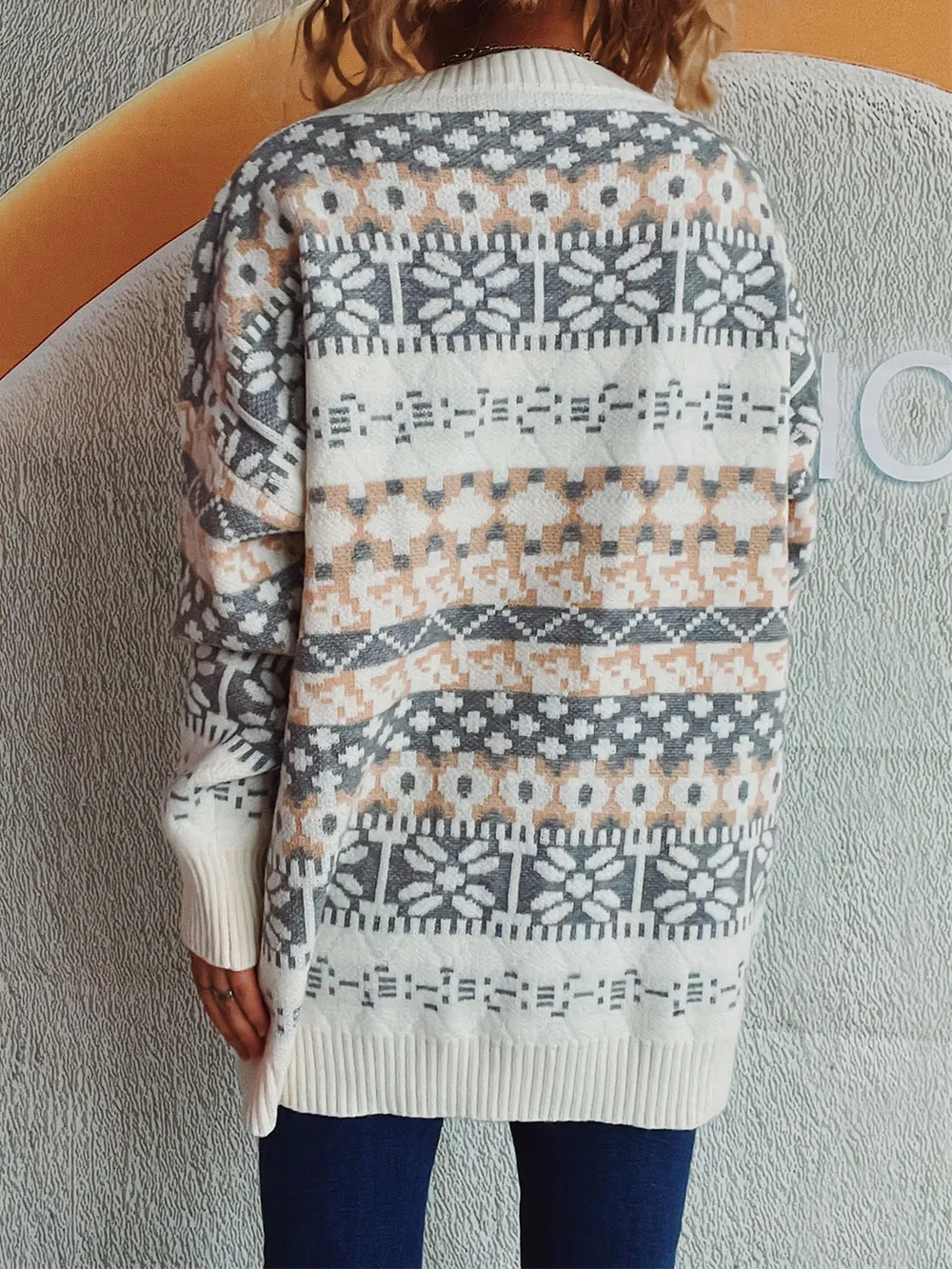 Geometric Round Neck Dropped Shoulder Sweater, image 3
