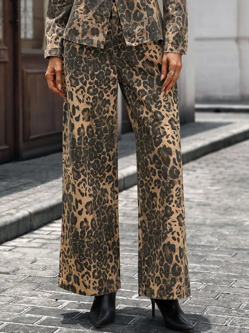 Leopard Wide-Leg Jeans, image 2