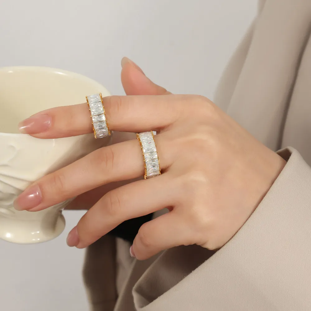 Titanium Steel Inlaid Zircon Ring, image 4